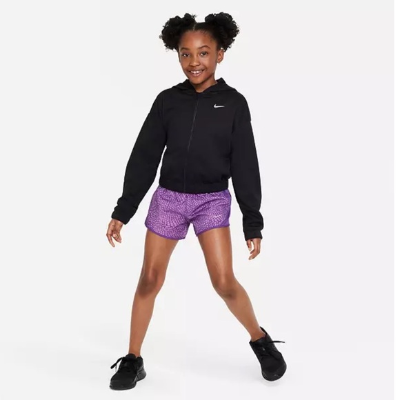 NWT!  Nike Dri fit girls shorts, size large and x-large - Picture 4 of 12